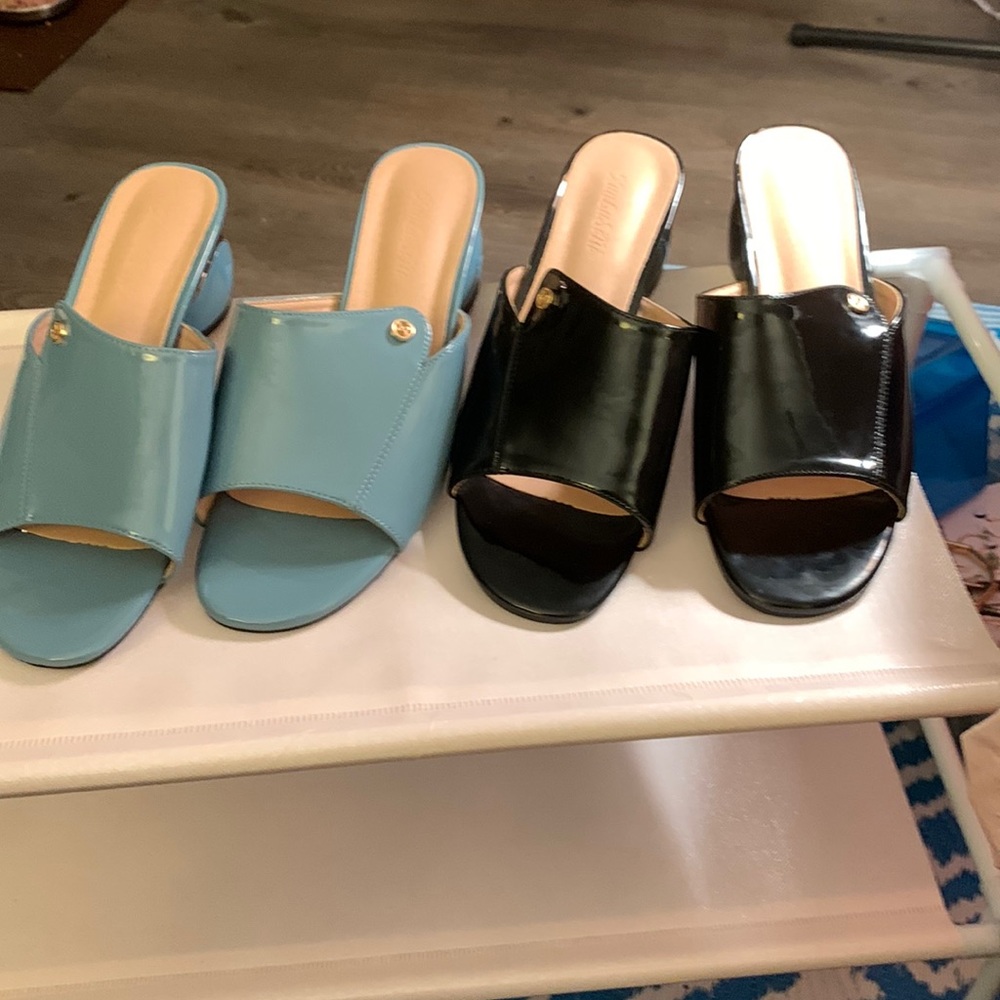 2 pair open toed shoes 1 blue 1 black
